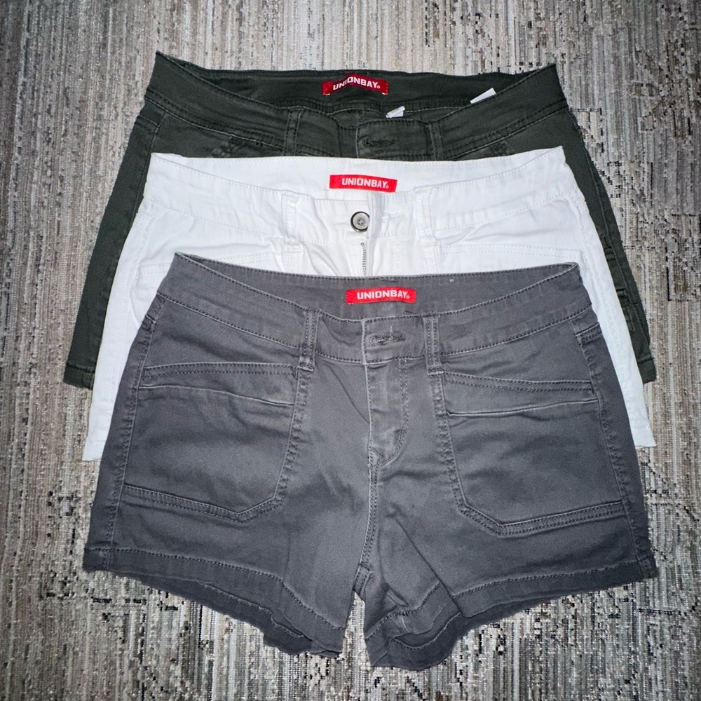 Unionbay shorts size 9 junior.